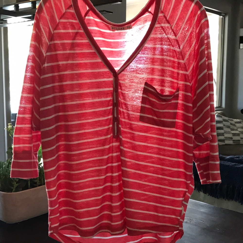 Billabong quarter sleeve